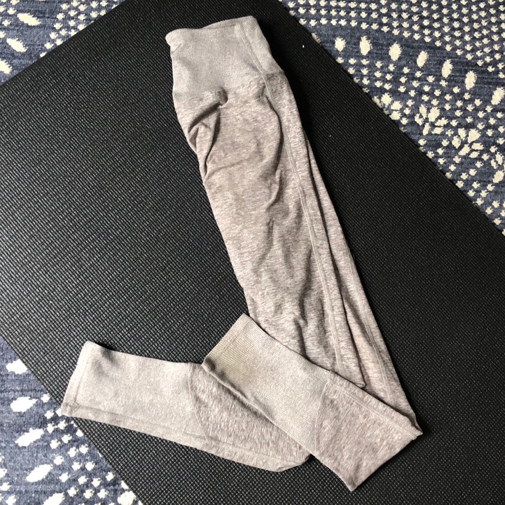 Alo Yoga lounge legging!
